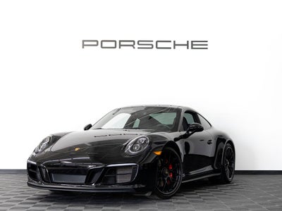 2019 Porsche 911 Carrera 4 GTS