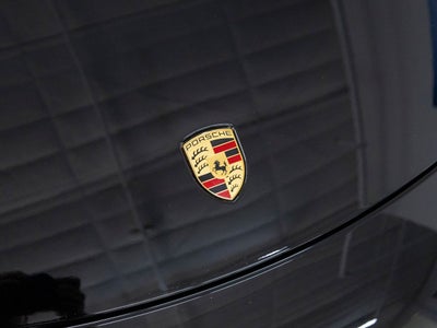 2019 Porsche 911 Carrera 4 GTS