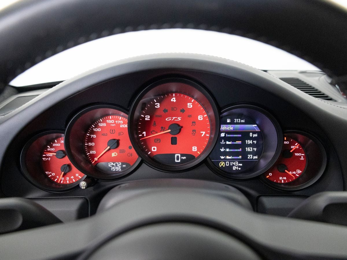2019 Porsche 911 Carrera 4 GTS