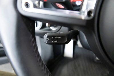 2019 Porsche 911 Carrera 4 GTS