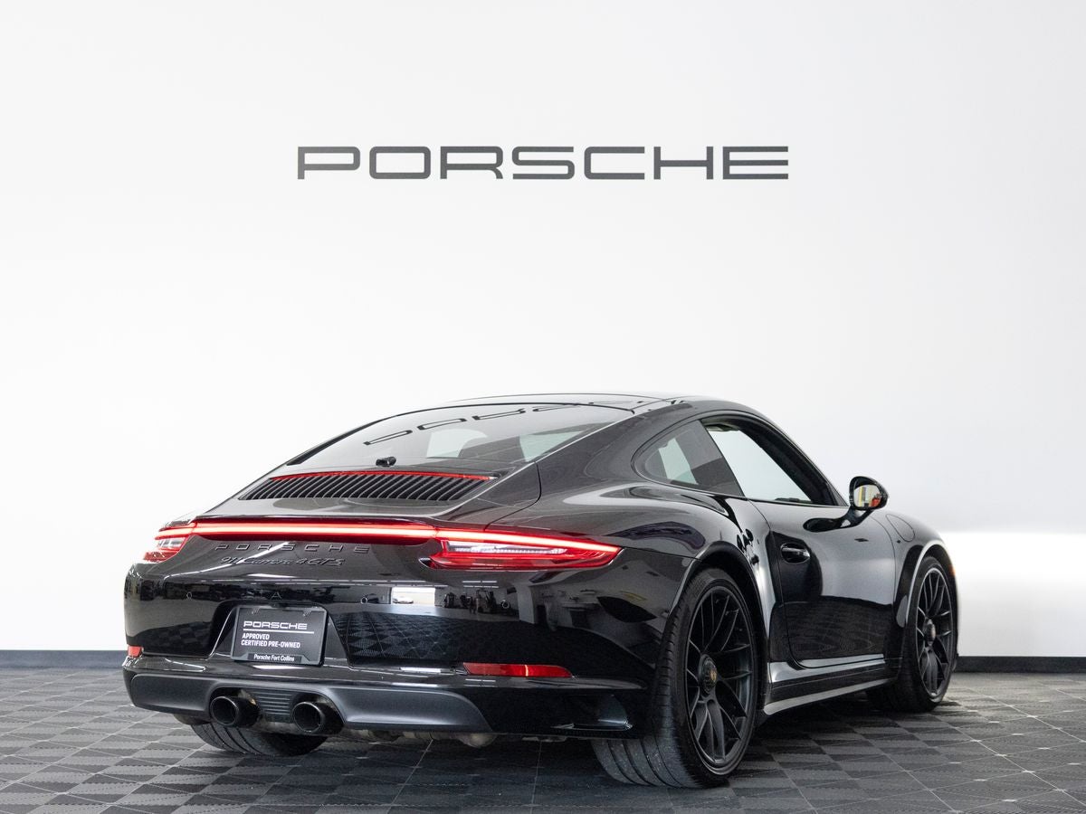 2019 Porsche 911 Carrera 4 GTS