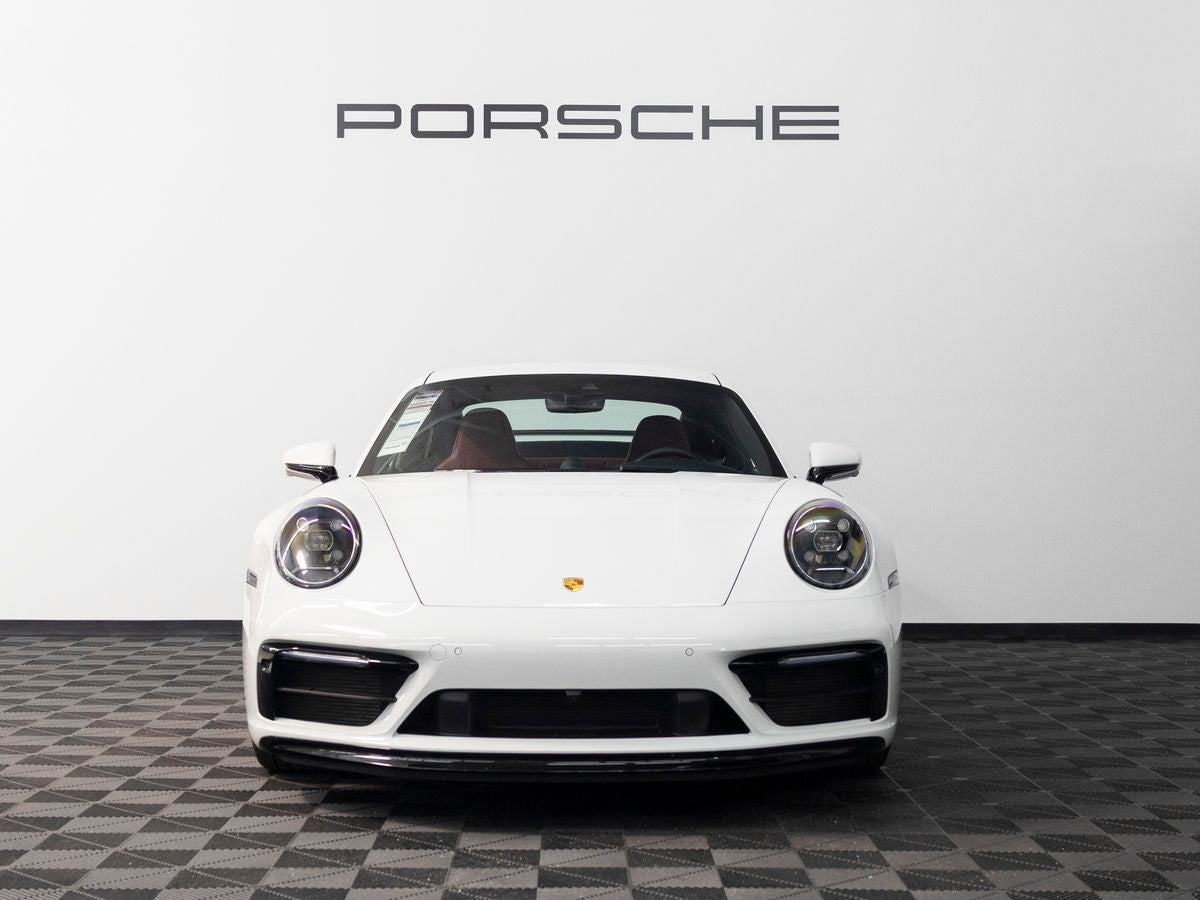 2022 Porsche 911 Carrera S