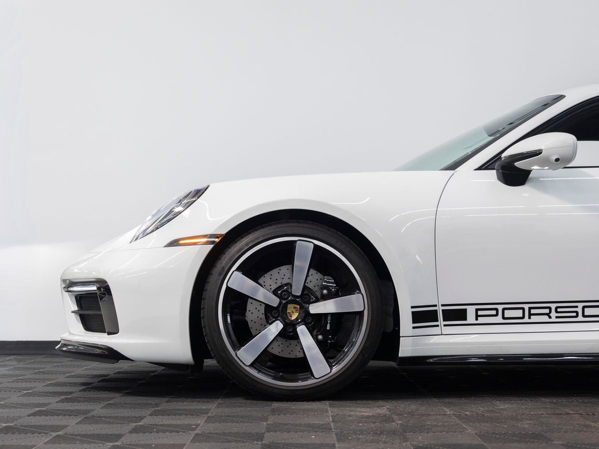 2022 Porsche 911 Carrera S