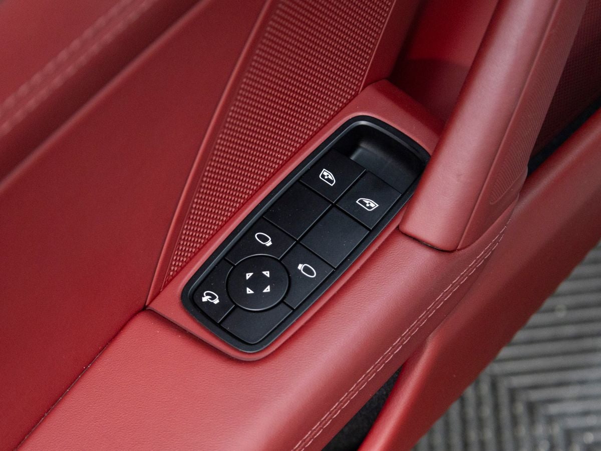 2022 Porsche 911 Carrera S