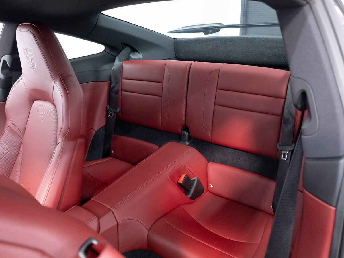 2022 Porsche 911 Carrera S