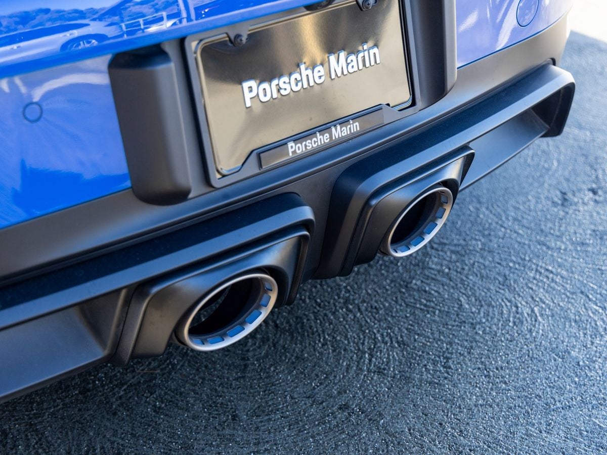 2025 Porsche 911 Carrera GTS