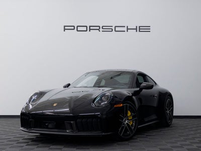 2025 Porsche 911 Carrera GTS