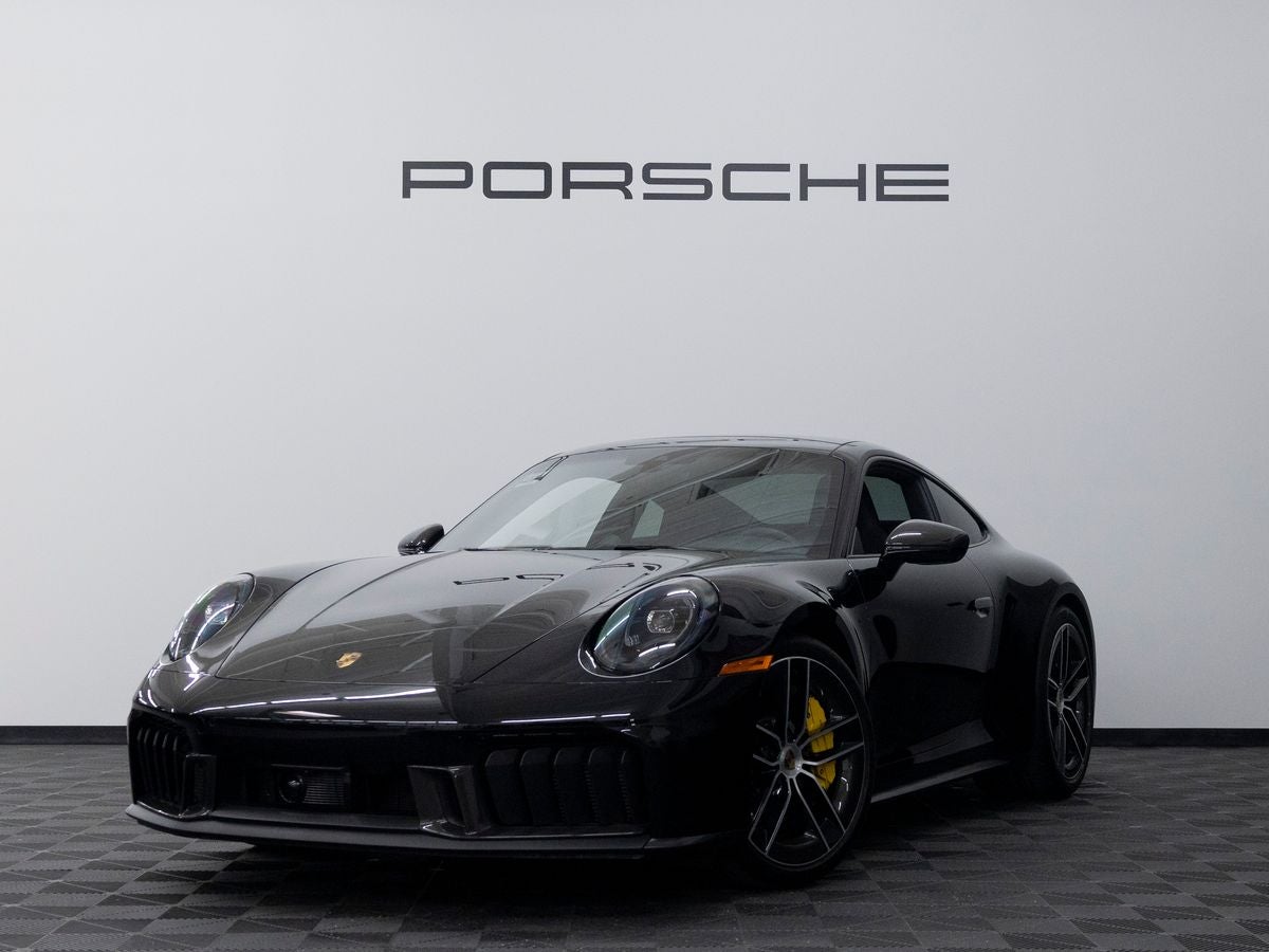 2025 Porsche 911 Carrera GTS