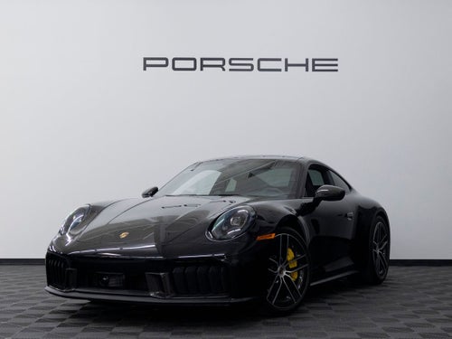 2025 Porsche 911 Carrera GTS