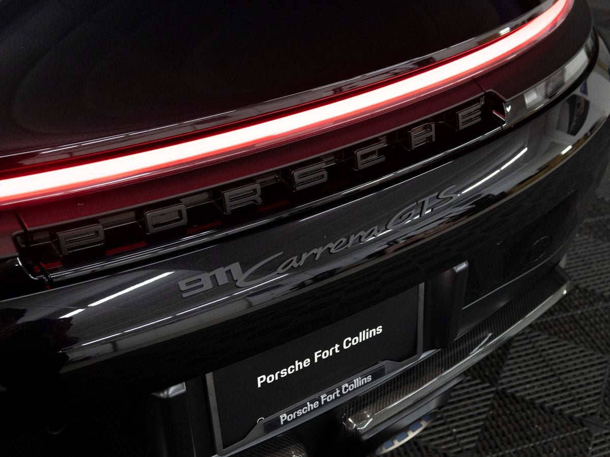 2025 Porsche 911 Carrera GTS