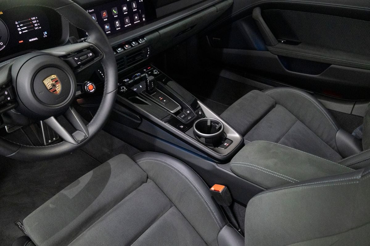 2025 Porsche 911 Carrera GTS