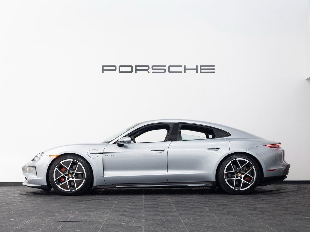2025 Porsche Taycan 4S