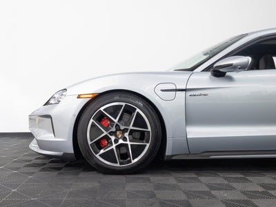 2025 Porsche Taycan 4S