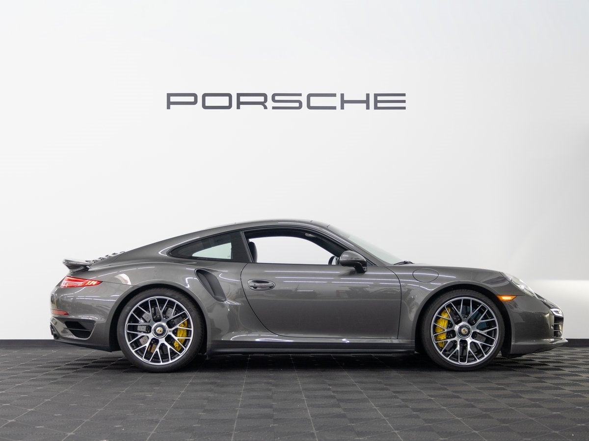 2014 Porsche 911 Turbo S