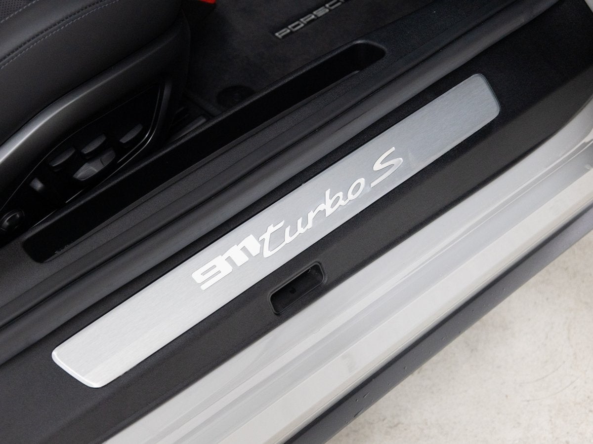 2024 Porsche 911 Turbo S
