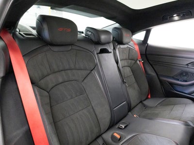2024 Porsche Taycan Taycan GTS (MY24)
