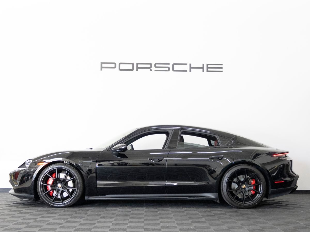 2024 Porsche Taycan Taycan GTS (MY24)