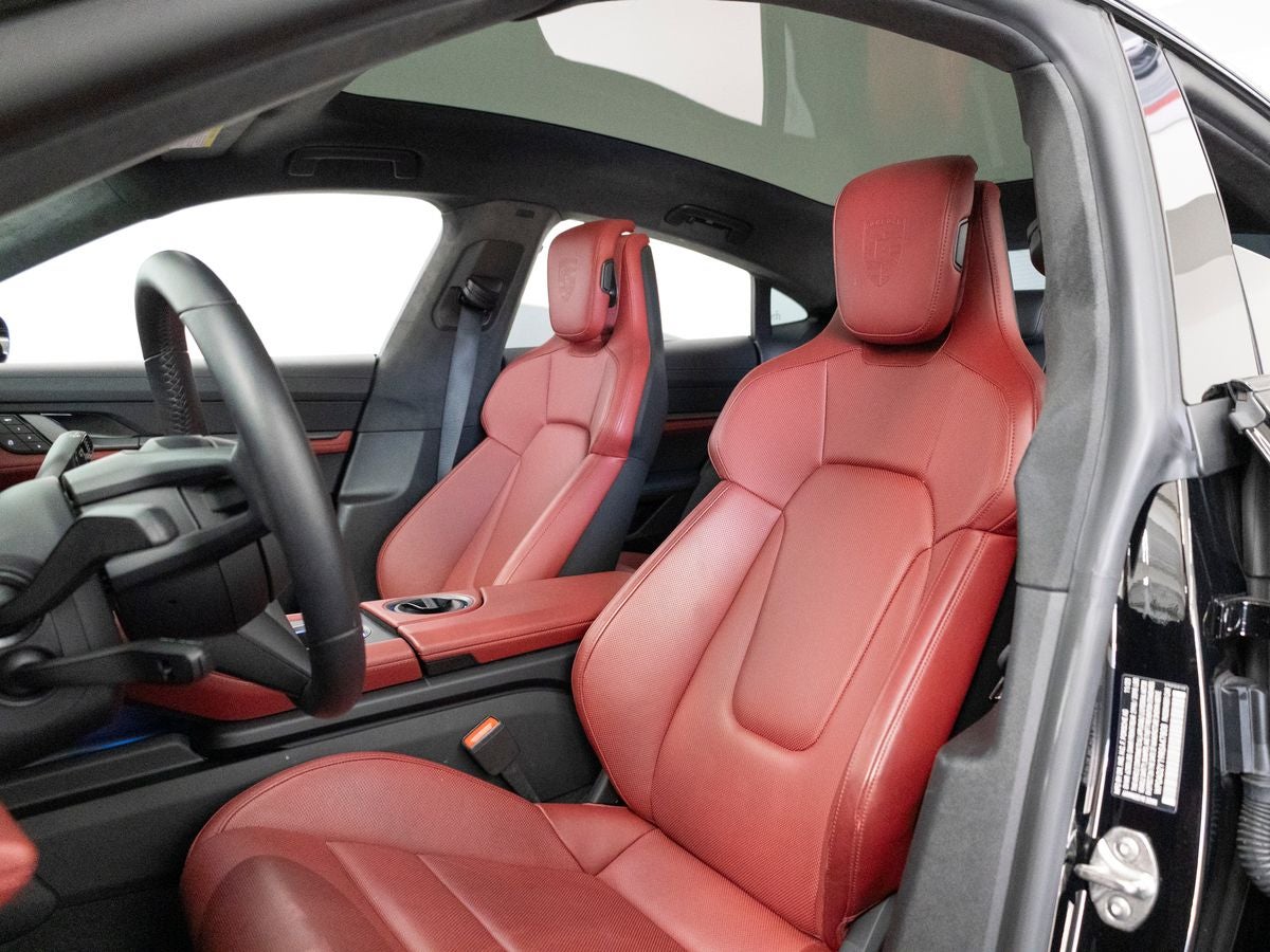 2024 Porsche Taycan Taycan GTS (MY24)