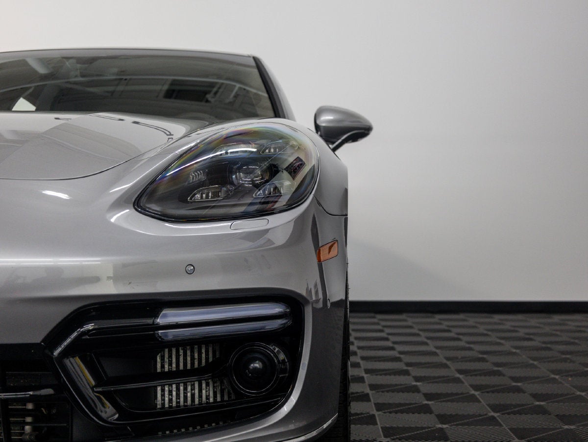2019 Porsche Panamera Panamera GTS