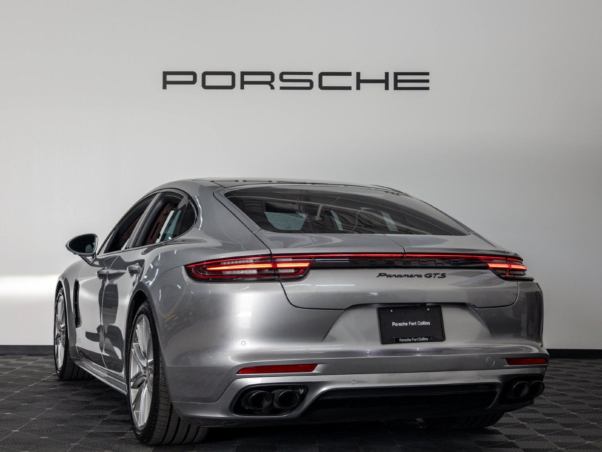 2019 Porsche Panamera Panamera GTS