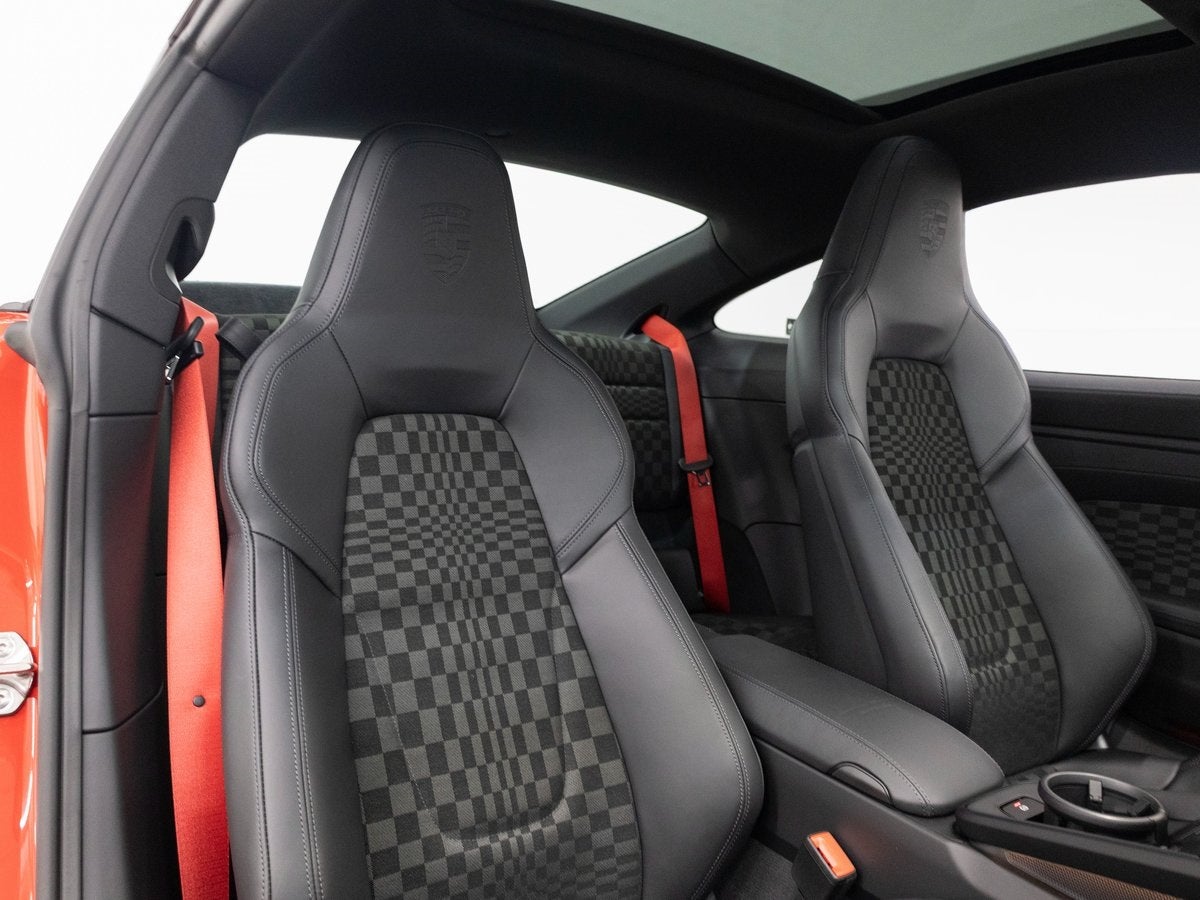 2026 Porsche 911 Carrera 4S