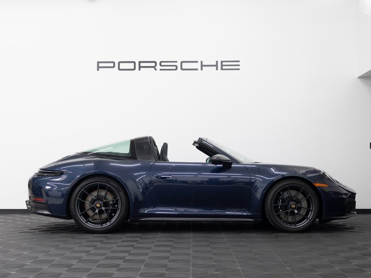2026 Porsche 911 Targa 4 GTS