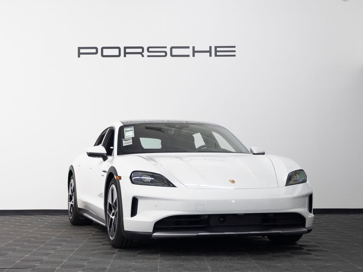 2025 Porsche Taycan 4S Cross Turismo