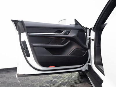 2025 Porsche Taycan 4S Cross Turismo