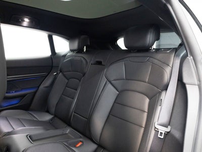 2025 Porsche Taycan 4S Cross Turismo