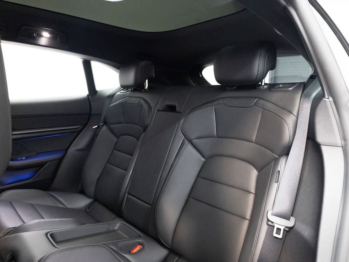 2025 Porsche Taycan 4S Cross Turismo