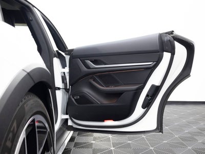 2025 Porsche Taycan 4S Cross Turismo