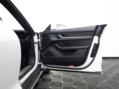 2025 Porsche Taycan 4S Cross Turismo