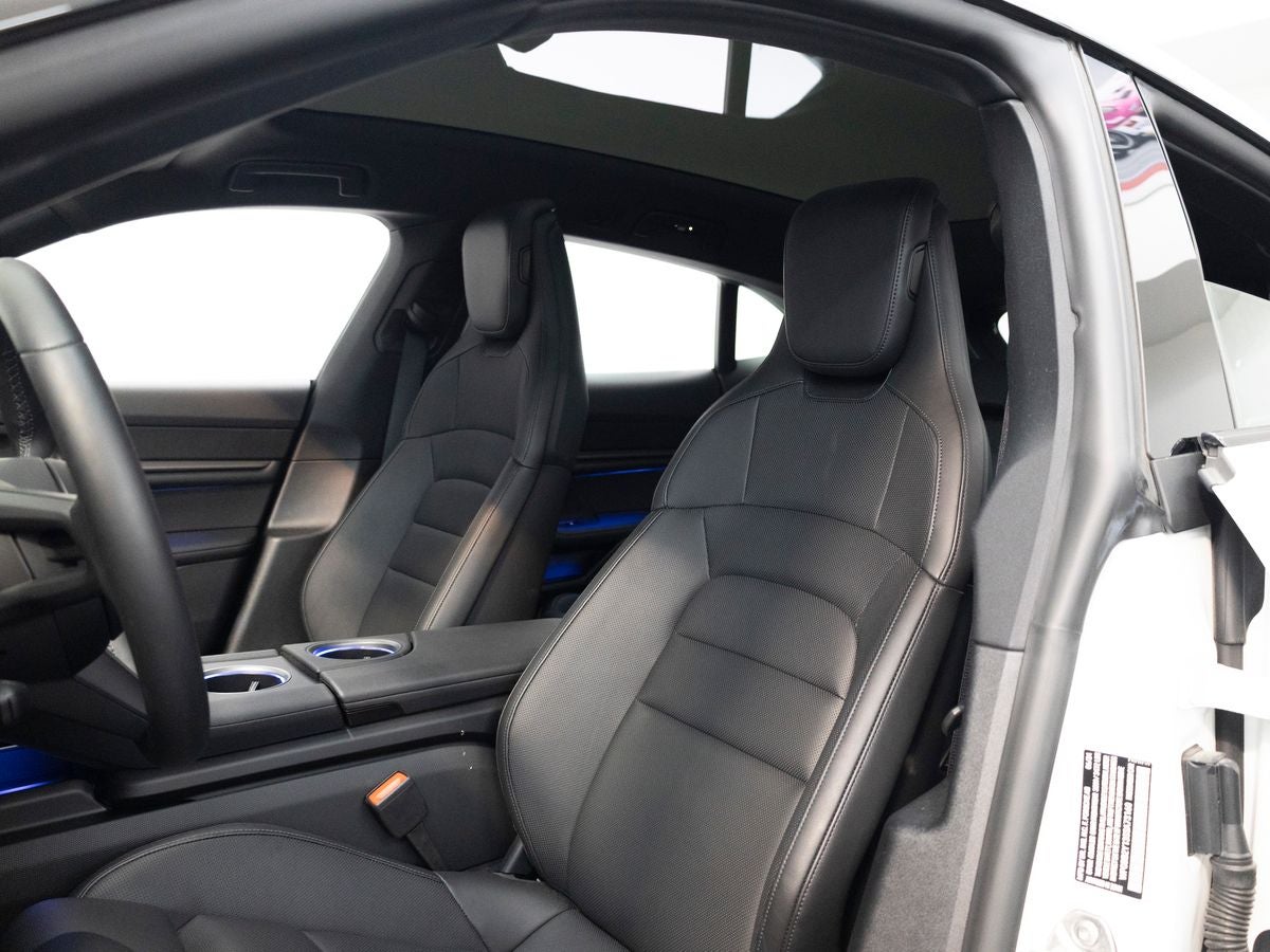 2025 Porsche Taycan 4S Cross Turismo