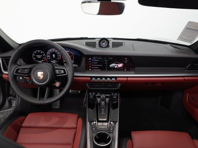 2025 Porsche 911 Carrera