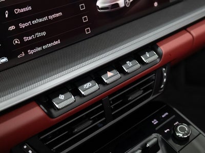 2025 Porsche 911 Carrera