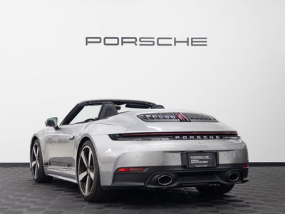 2025 Porsche 911 Carrera