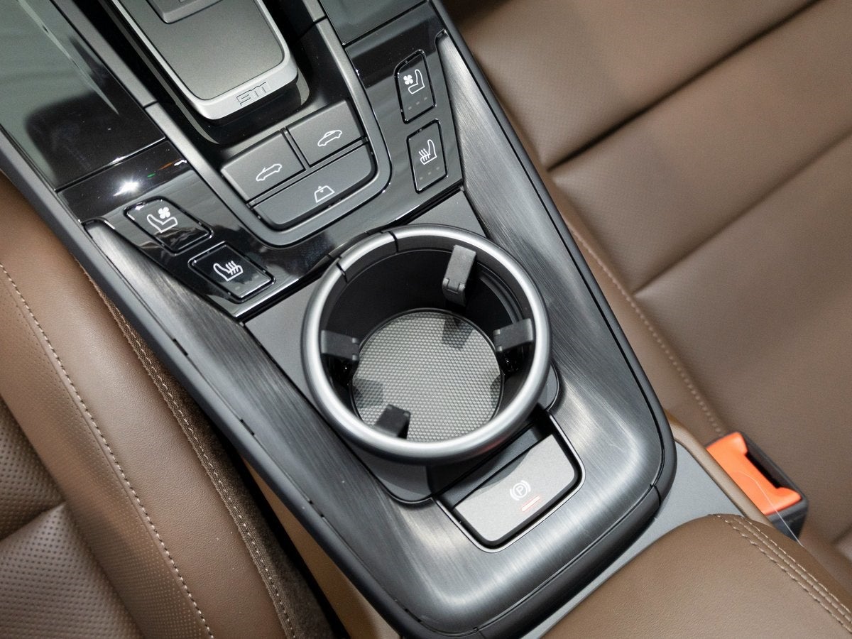 2026 Porsche 911 Carrera 4 GTS