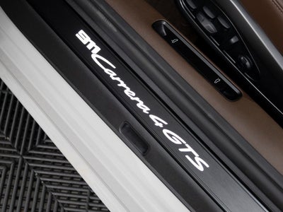 2026 Porsche 911 Carrera 4 GTS