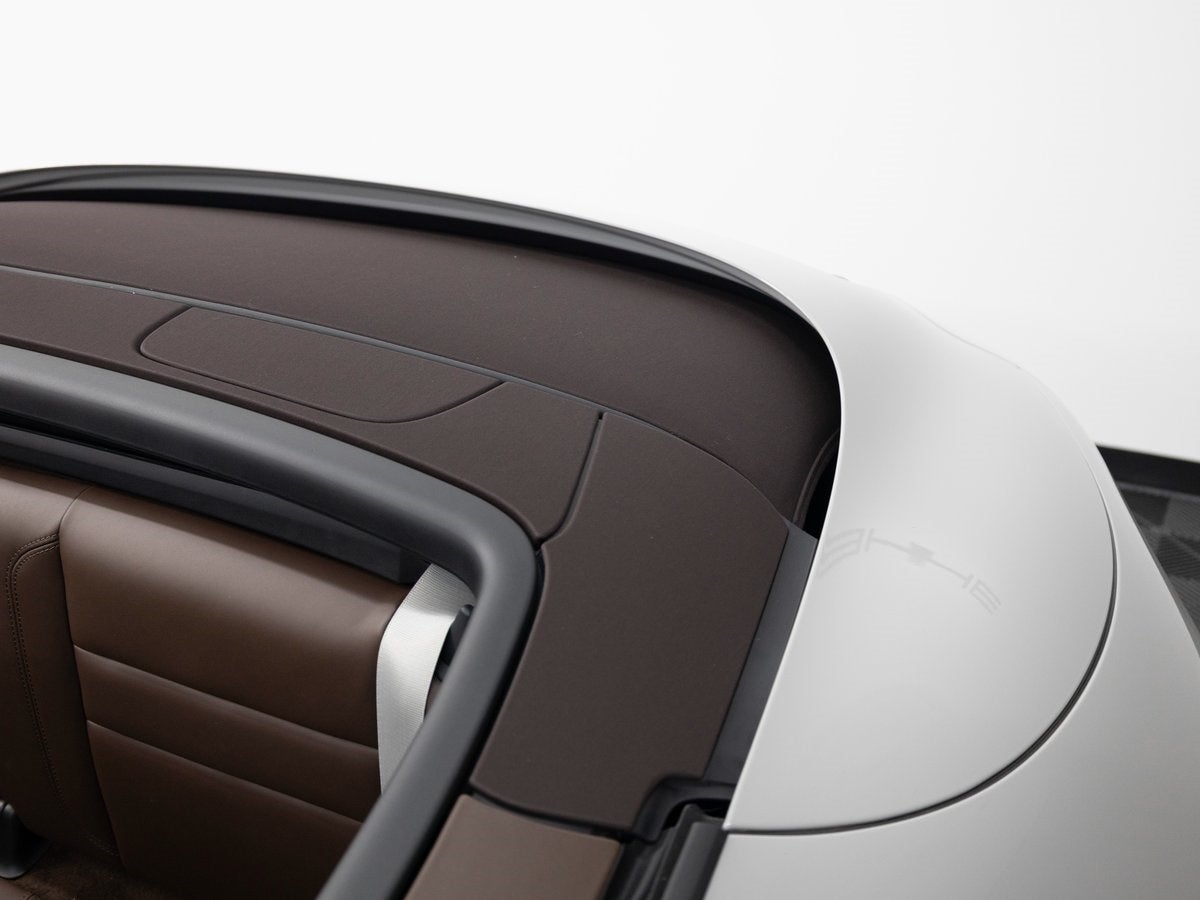 2026 Porsche 911 Carrera 4 GTS