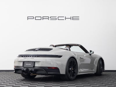 2026 Porsche 911 Carrera 4 GTS