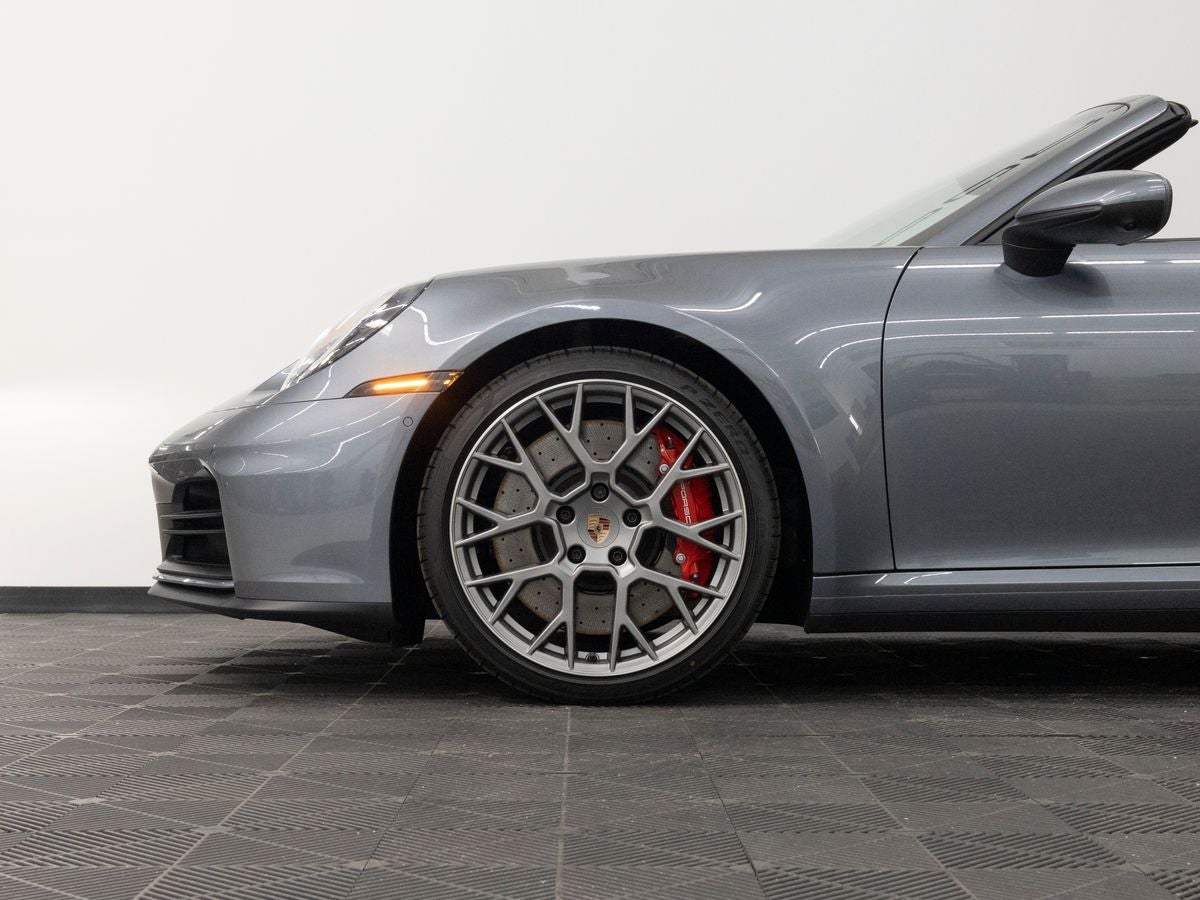 2026 Porsche 911 Carrera 4S Cabriolet