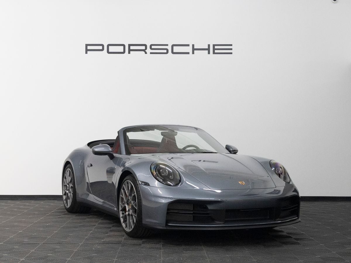 2026 Porsche 911 Carrera 4S Cabriolet
