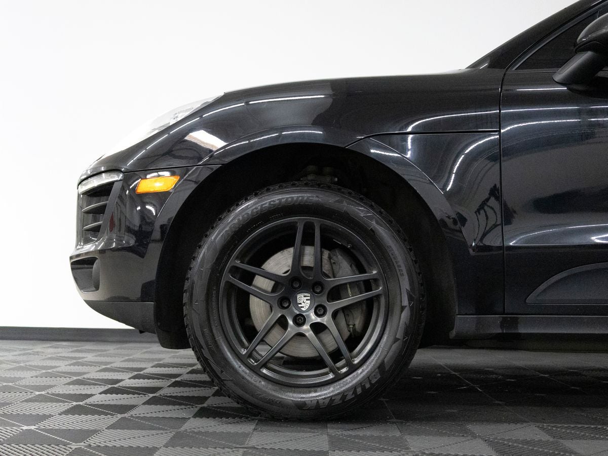 2018 Porsche Macan Macan