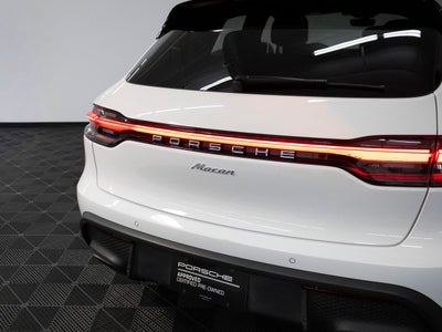 2023 Porsche Macan Macan