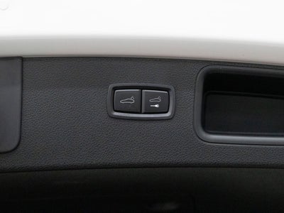 2023 Porsche Macan Macan
