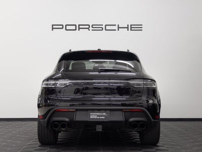 2025 Porsche Macan Base