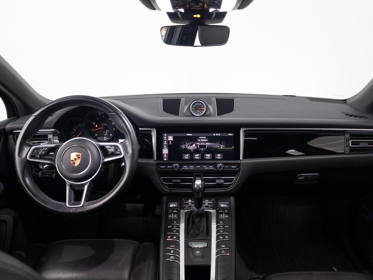 2019 Porsche Macan Base
