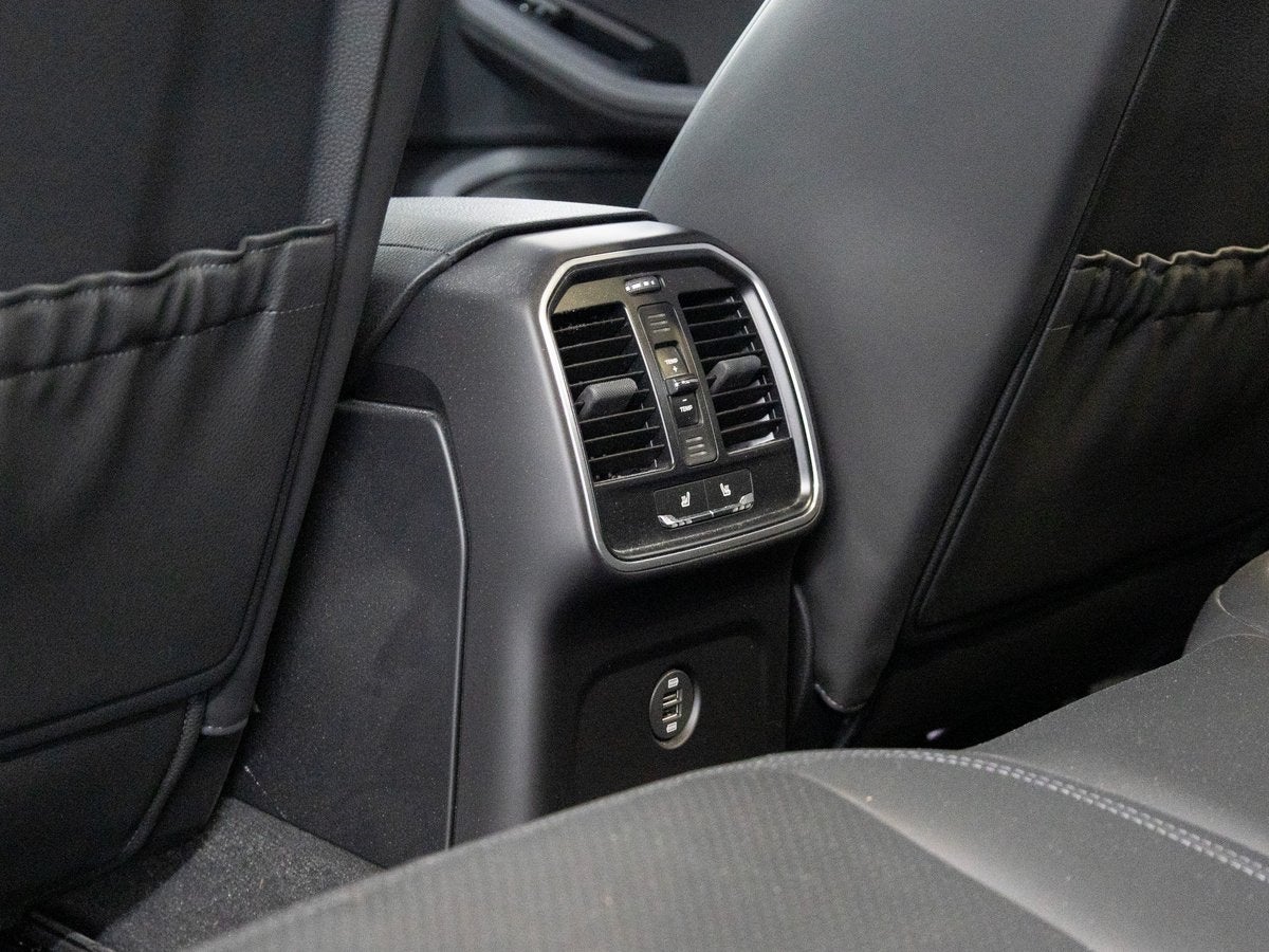 2019 Porsche Macan Base