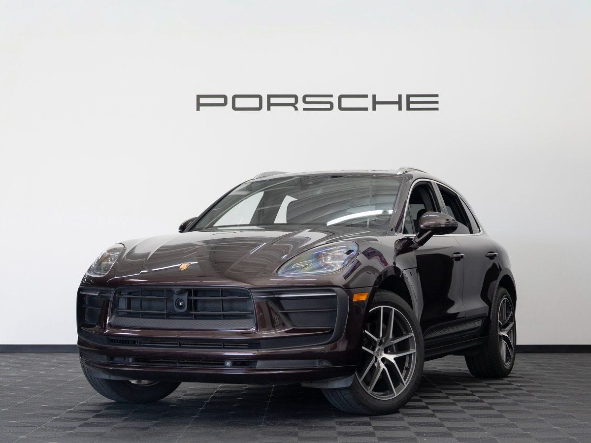 2024 Porsche Macan Base