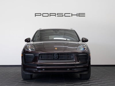 2024 Porsche Macan Base